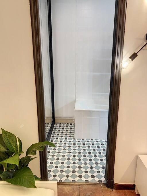 Appartamento Ibiza -Sublime Studio Place De La Trinite- Netflix Tolosa Esterno foto